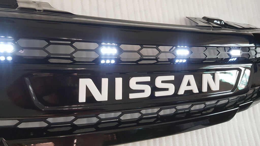 NISSAN FRONTIER 2005-2008 GRILL White Nissan