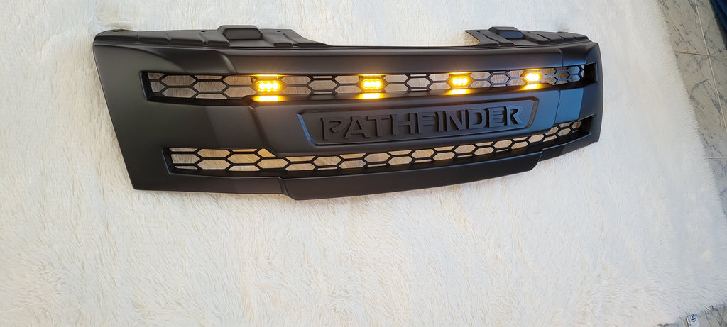 NISSAN PATHFINDER 2005-2008 GRILL MATT / GLOSS BLACK