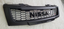 Load image into Gallery viewer, NISSAN FRONTIER 2005-2008 GRILL BLACK NISSAN V2