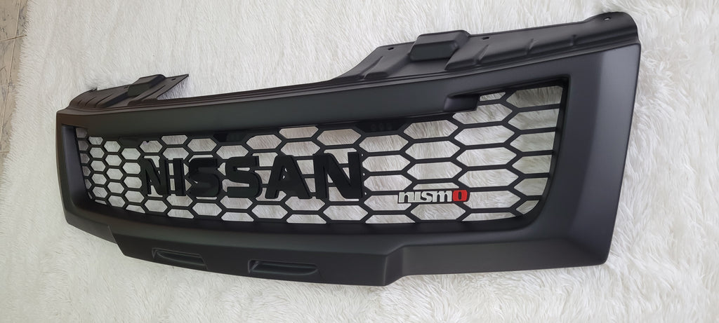 NISSAN PATHFINDER 2005-2007 GRILL BLACK NISSAN V2