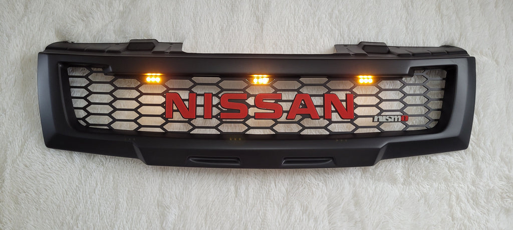 NISSAN FRONTIER 2005-2008 GRILL RED NISSAN V2